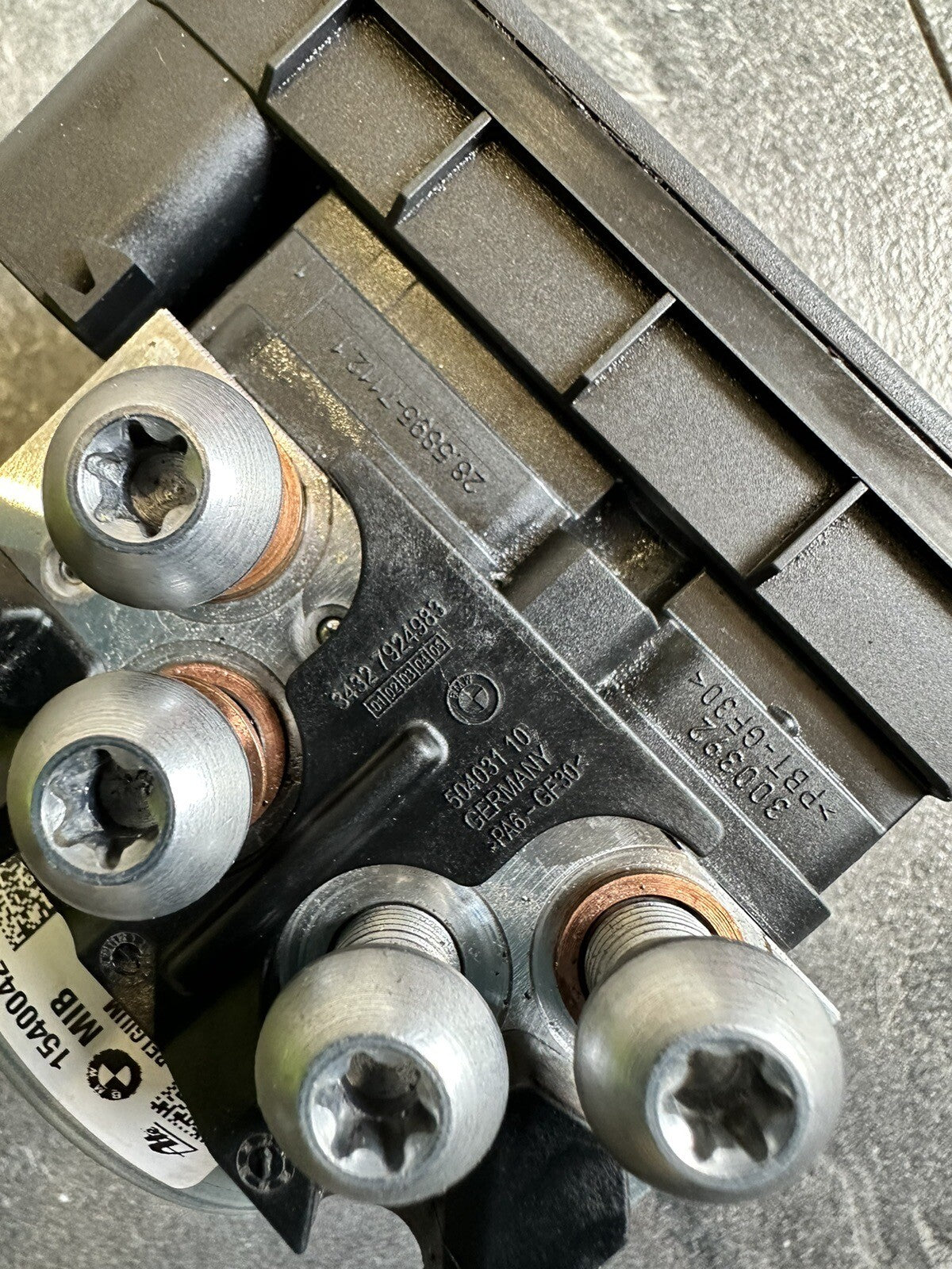 d524a1eb-c551-4c3a-bdb9-9cfedfe96a04