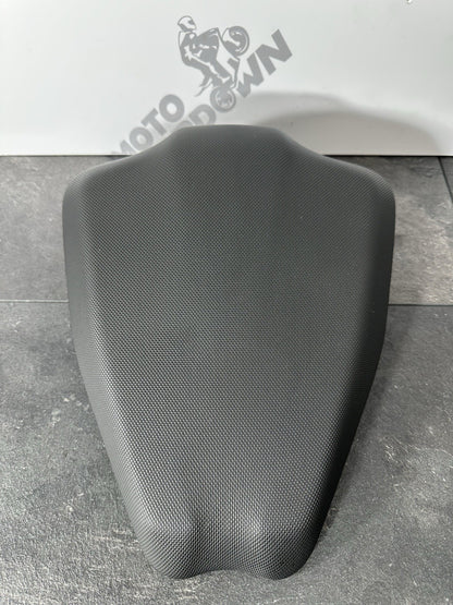 Aprilia RS660 2021 Pillion Seat Rear Seat BLACK Only 6220 Miles 2022-2025 OEM