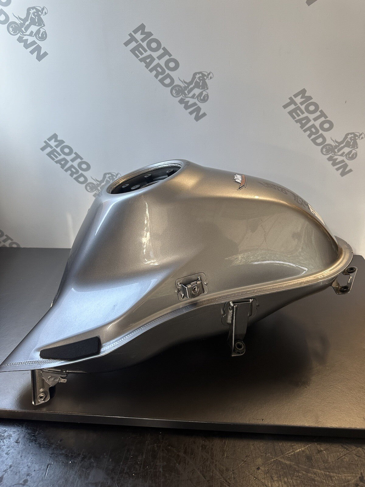 KTM 790 Duke petrol Tank fuel tank 2018-2021 64107013000 Petrol Tank Fuel Tank