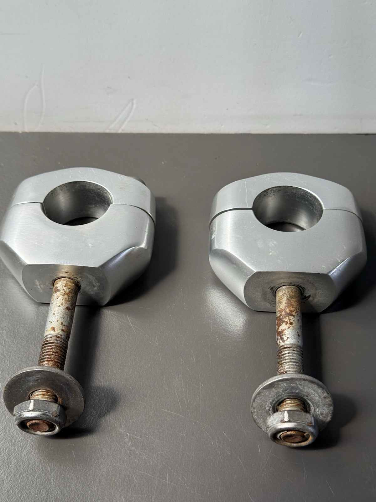 Triumph Street Triple 675 Handlebar Riser Handlebar Clamp Set OEM 2007-2011 675R