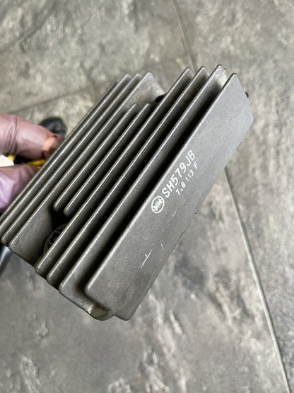 Aprilia Tuono V4 1100 Factory Regulator Rectifier 2018 OEM 6029 Miles RSV4
