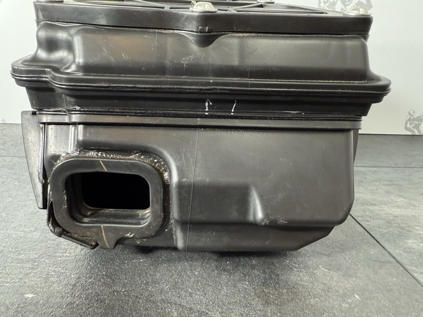 3afa52f4-6225-4bf0-9fc9-edbafb877f5b