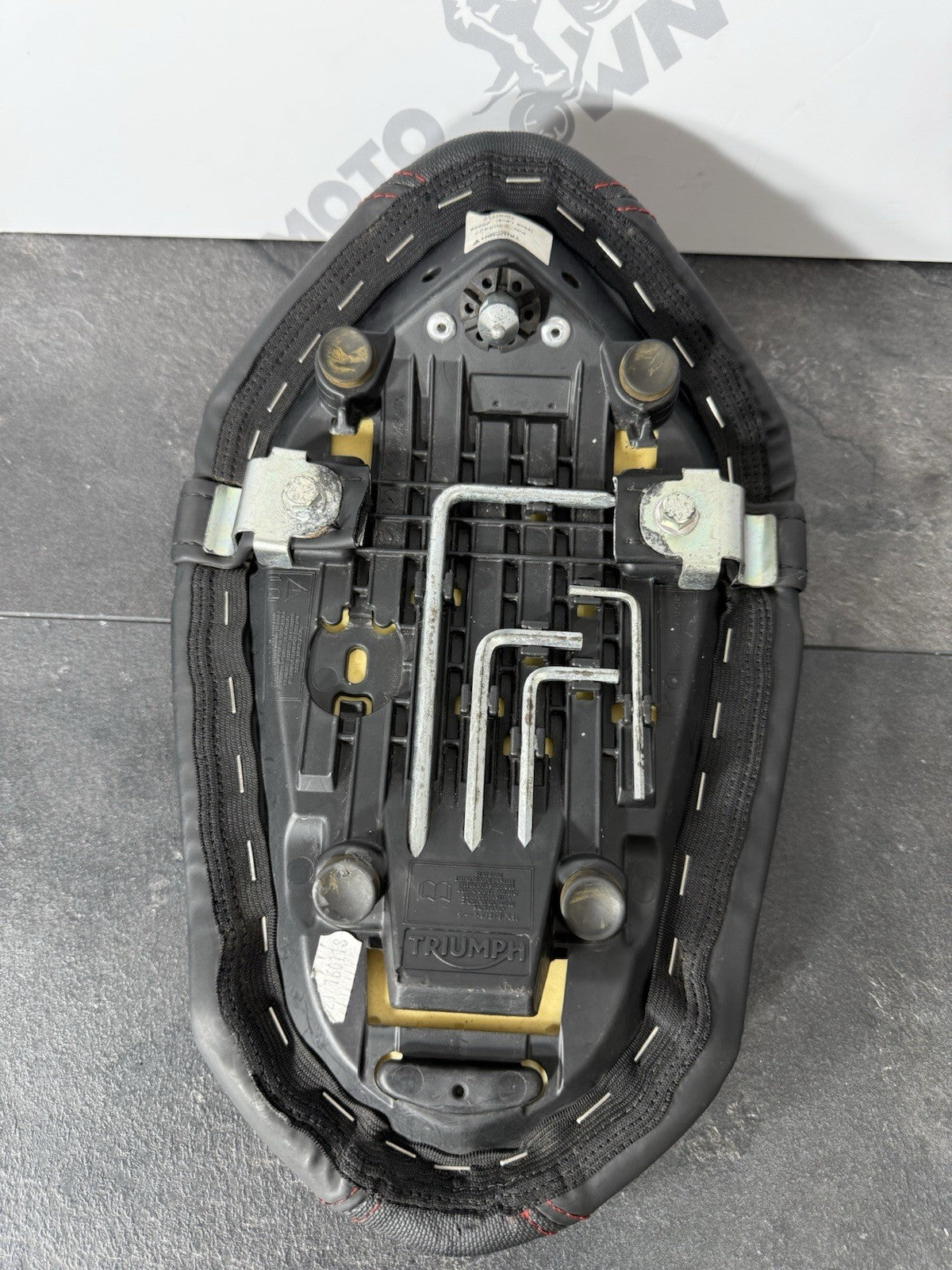 7d56bb59-1ad2-4008-b367-0d1c5fc7811d