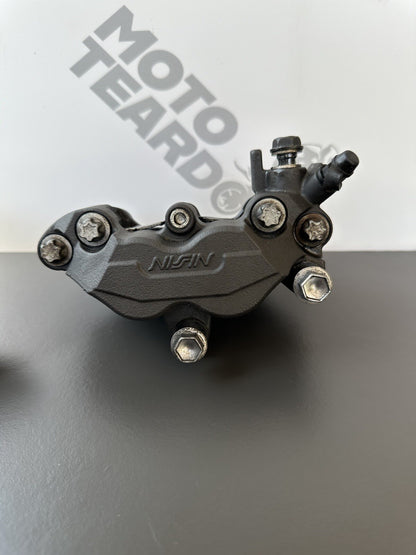 Kawasaki Z900 ZR900 2022 front brake calipers pair Kawasaki Z900 Front Calipers