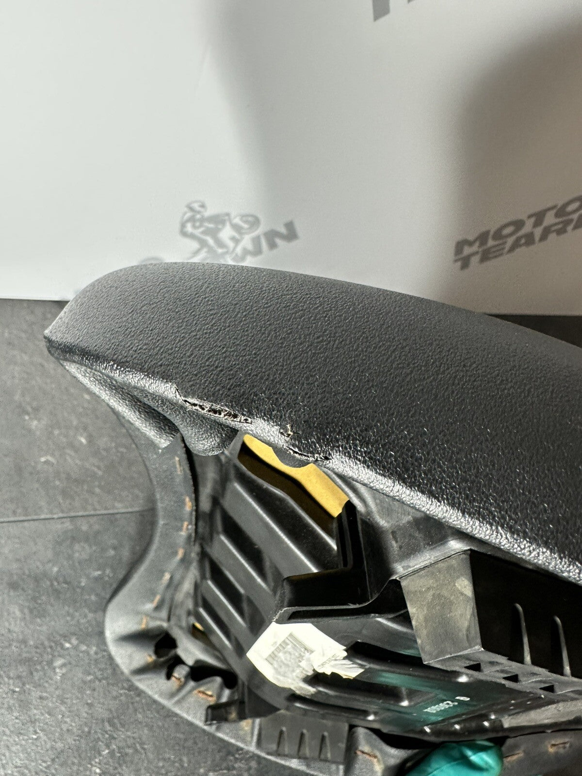 Suzuki GSXR 1300 2016 HAYABUSA Seat Riders Seat Front Seat 18408 Miles OEM