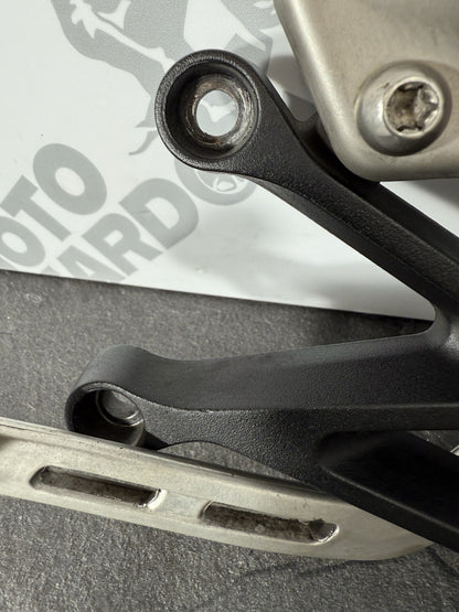 Triumph Street Triple 765 RS 2021 Left Rearset Footrest Gear Lever 21650m 2022