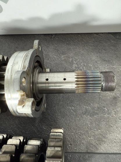 Triumph Street Triple 765 R 2017 Gearbox Gears Gear Shaft 18498m 2018-2021 OEM