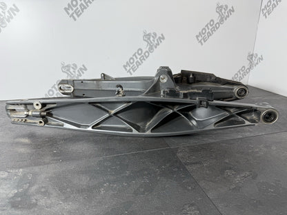 ffbfc60f-ebb3-45ca-ab34-3db959f948fc