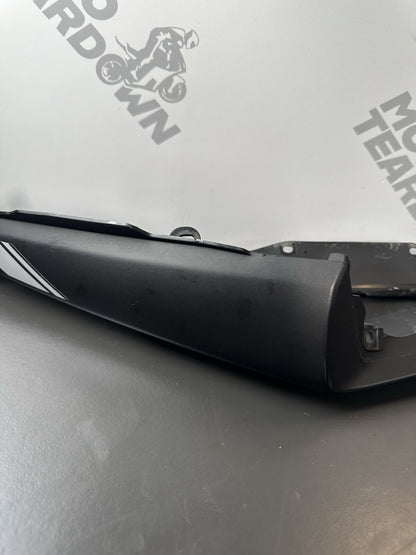 Yamaha MT03 MT-03 Right Rear fairing panel rear Right wing trim 1WD-F1721-00 OEM