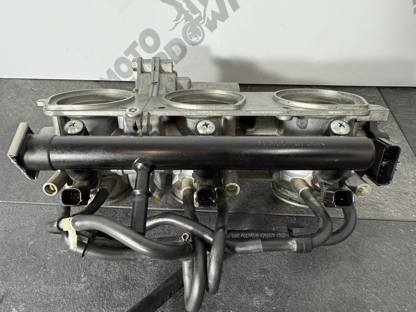 Triumph Street Triple 765 R 2017 Throttle Bodies 18498 Miles 2018-2021 RS OEM