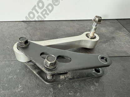 83e8df24-daf4-459d-b6cd-3f1048146902