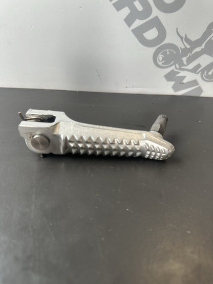 BMW S1000R right front riders footrest foot peg 7708632 2014-2020 RT FOOT PEG