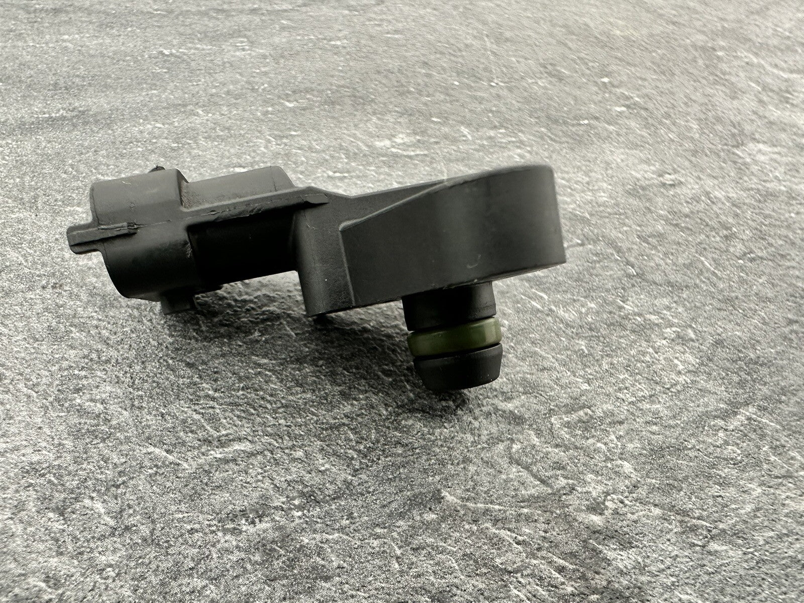 Aprilia Tuono V4 1100 Factory 2020 Air Pressure Sensor Unit 6889m OEM 2019