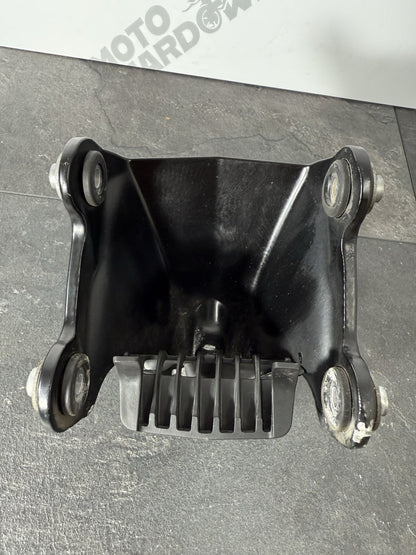 51a727f4-7949-4c48-b9ab-87228bae1541