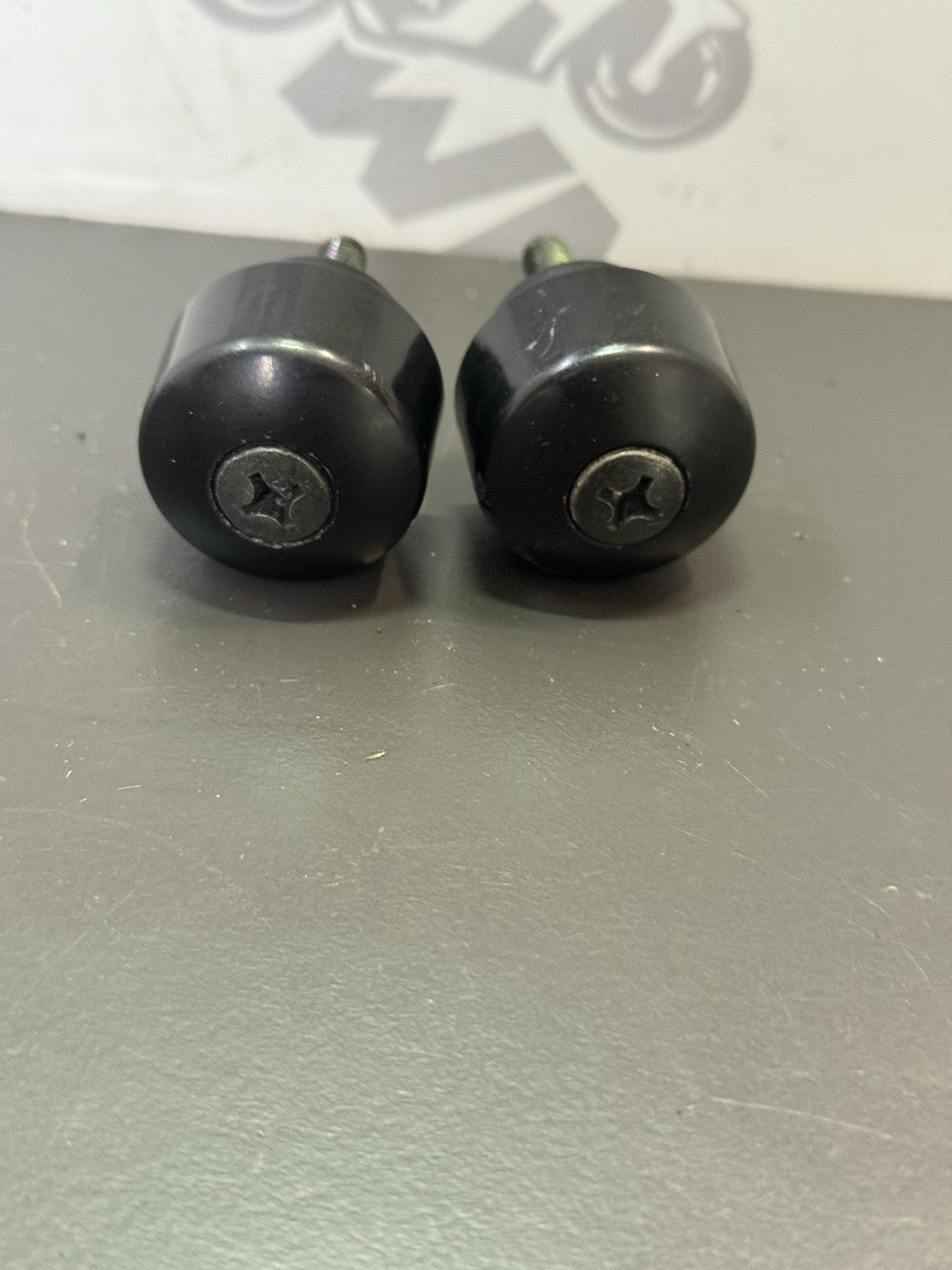 7ac90c6b-d7c9-4725-90b0-2ef0552d1292