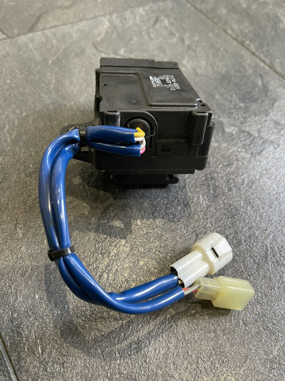Kawasaki Ninja ZX10R 2016 Exhaust Servo Motor 2017-2020 Only 18266 Miles OEM