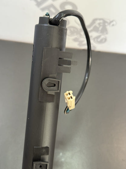 63c05913-dbd9-434c-8e4a-edde1372e296