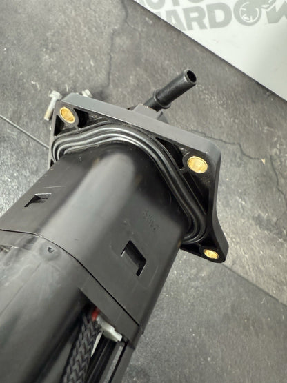 b6d94435-4080-4014-bfb5-7ff2b53006d1