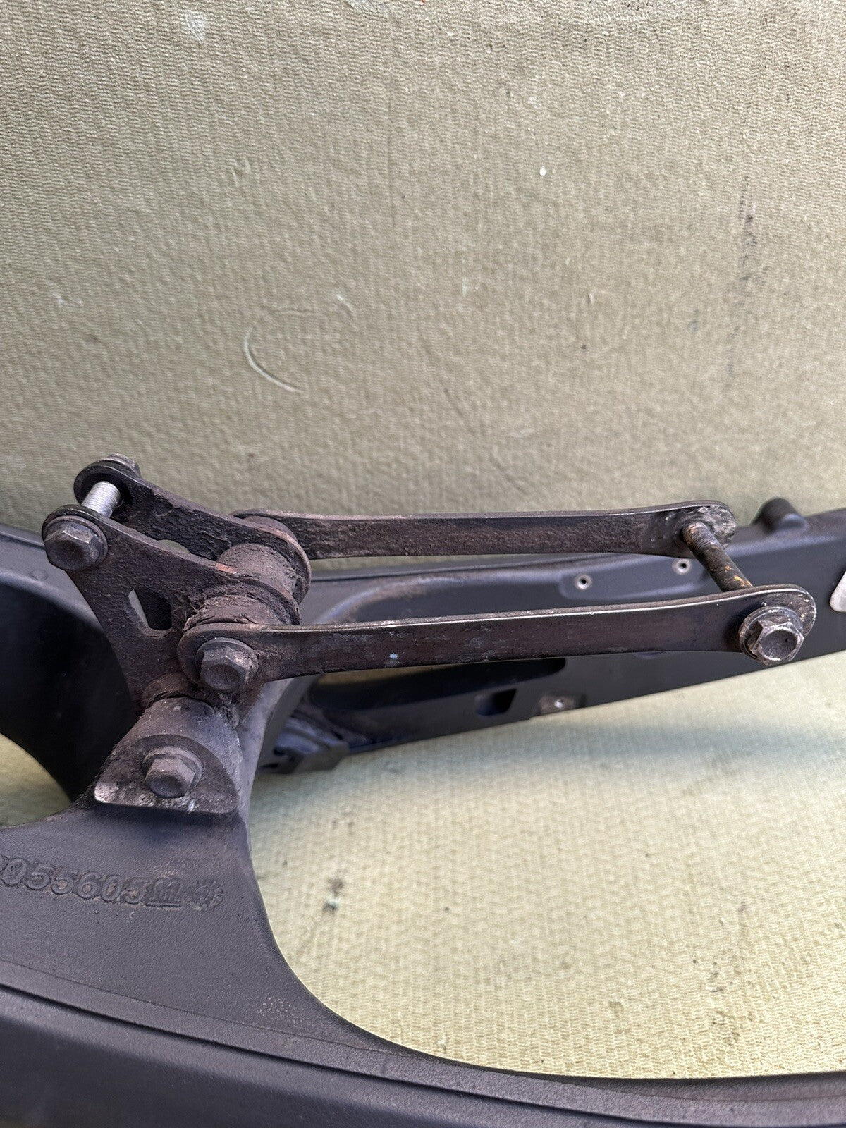 TRIUMPH STREET TRIPLE 765 RS R S  REAR SWING  ARM T2055605 2017 - 2019 Swingarm