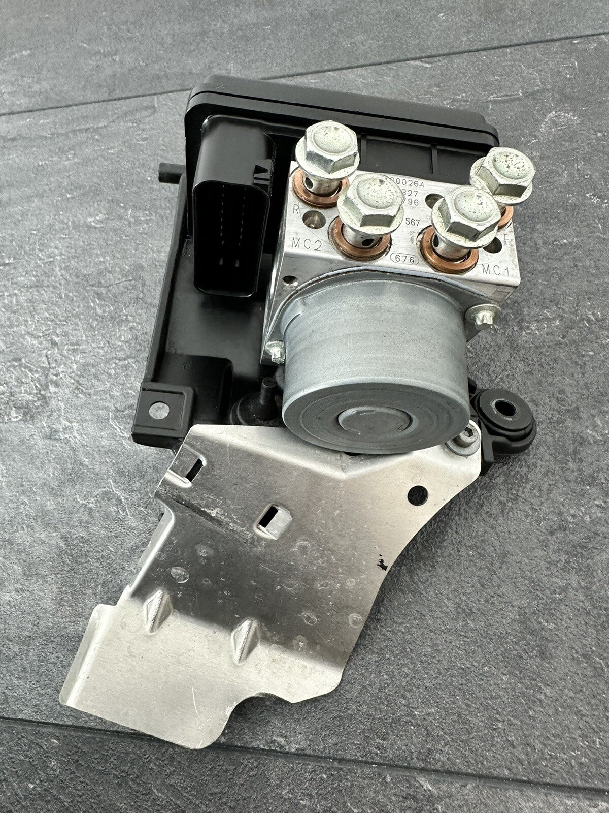 Aprilia Tuono V4 1100 Factory 2020 ABS Pump Module Actuator 6889 Miles OEM 2019