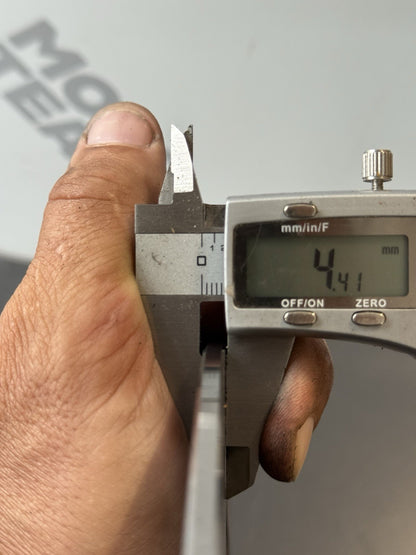 TRIUMPH TRIDENT 660 FRONT BRAKE DISCS SUNSTAR Front Brake Discs YEAR 2021-2024