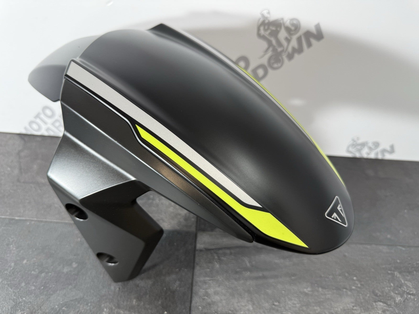 Triumph Street Triple 765 RS 2021 Front Mudguard Fender 21650 Miles 2020-2022