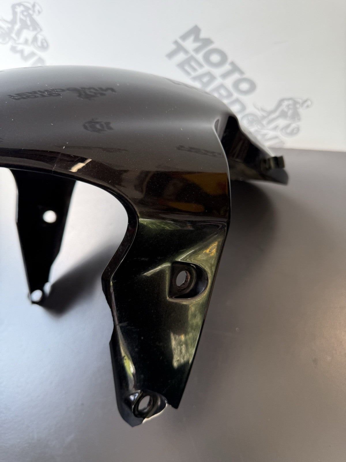 TRIUMPH STREET TRIPLE 675R FRONT MUDGUARD FENDER GLOSS BLACK *SEE DESCRIPTION*