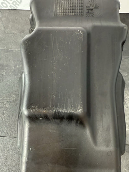 Yamaha YZF R125 R 125 2014 Fuel Tank Petrol Tank 26983 Miles 2008-2018 OEM