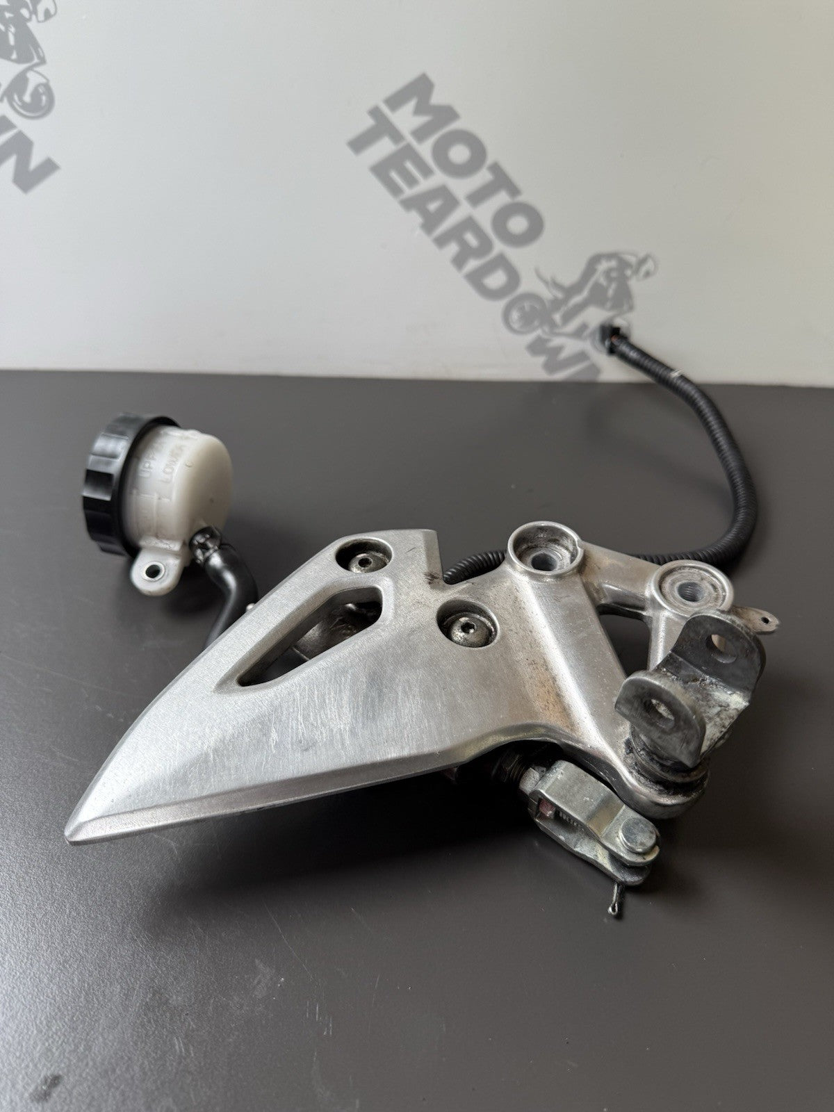 Suzuki GSXR 125 Right Foot Peg Rear Brake System Right Foot Assembly 2017-2020