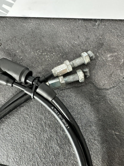 Suzuki GSXR 1000 2014 Throttle Cables Linkage Cable 22774 Miles 2009-2016 OEM