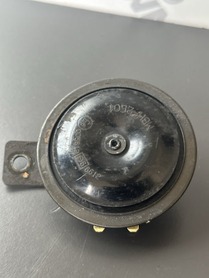 Honda CBR1000 RR Horn 2004 2005 RR4 RR5  Motorcycle Electrical Horn OEM HORN