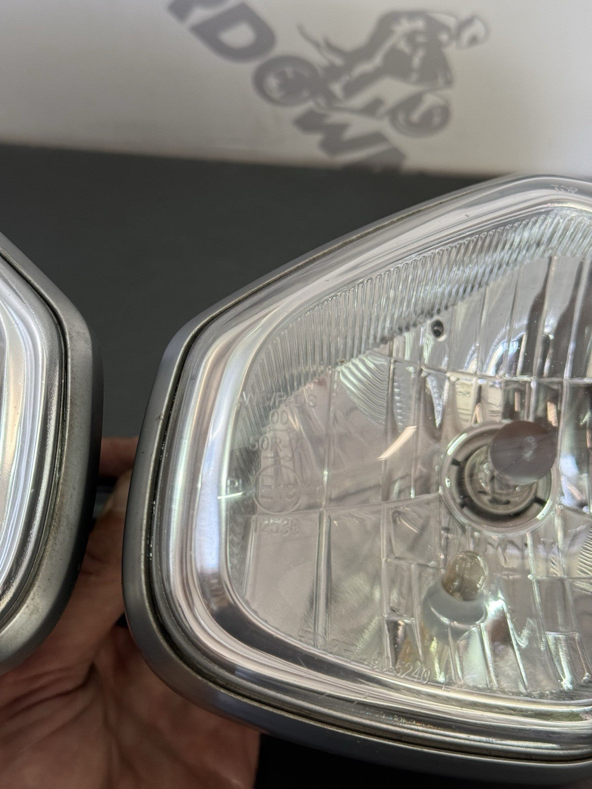 f9046b46-08c8-40bd-8167-a37089bdc705