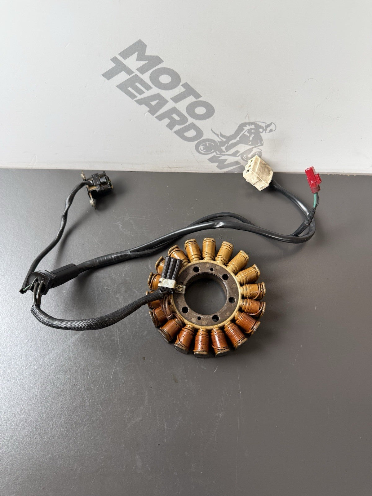 TRIUMPH STREET TRIPLE 675R GENERATOR / STATOR ALTERNATOR 2013-2016 OEM