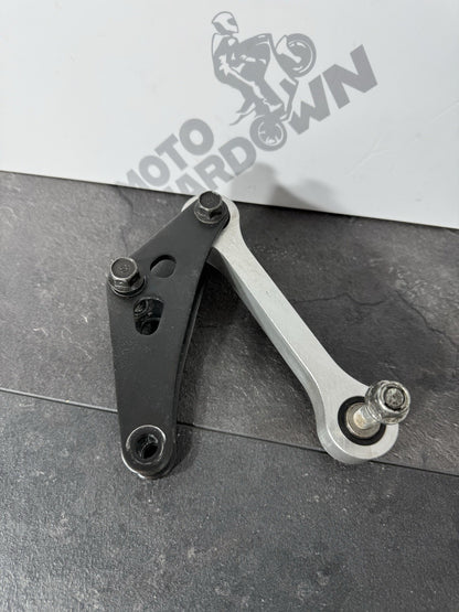 5e74ab62-307e-4a60-810c-f823cbcee7db