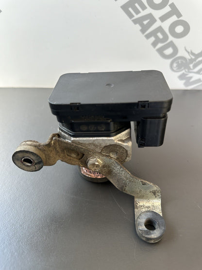 Kawasaki Z900 ZR900 2022 ABS pump control module Z900 ABS pump OEM