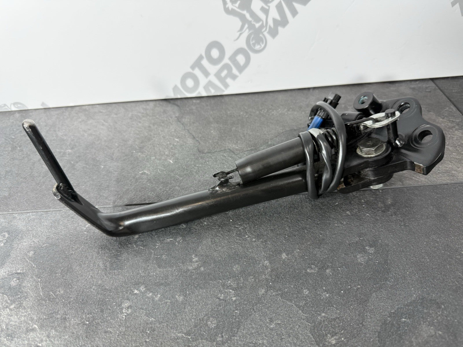 03d9520b-cce9-42b5-84df-facf520dd4a3