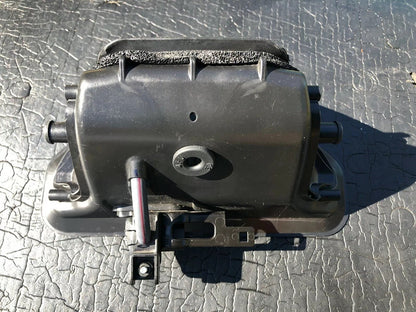 Yamaha MT10 SP 2018 Air Intake Duct Housing OEM Only 2826 Miles