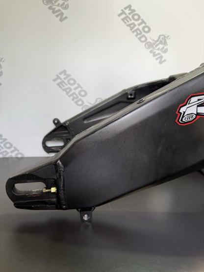 25aef553-2542-4c53-8fc3-f48dddde7568