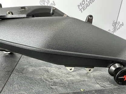 Triumph Street Triple 675 R 2015 Swingarm Swinging Arm 2013-2016 16470 Miles OEM