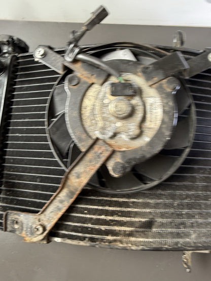 Triumph Street Triple 675R Radiator & Fan Rad 2008-2011  675R Radiator 2010 OEM