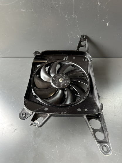 Triumph Street Triple RS 765 radiator cooling fan Radiator Fan 765RS Radiatorfan