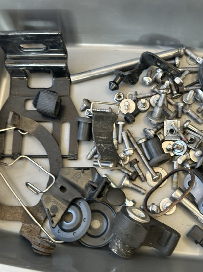 TRIUMPH SPEED TRIPLE 1050 2011-2015 NUTS BOLTS SPARES Job Lot Bolts 1050 Job Lot