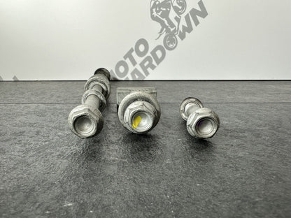 Aprilia Tuono V4 1100 Factory 2020 Engine Mount Bolts Spacer 6889 Miles OEM 2019