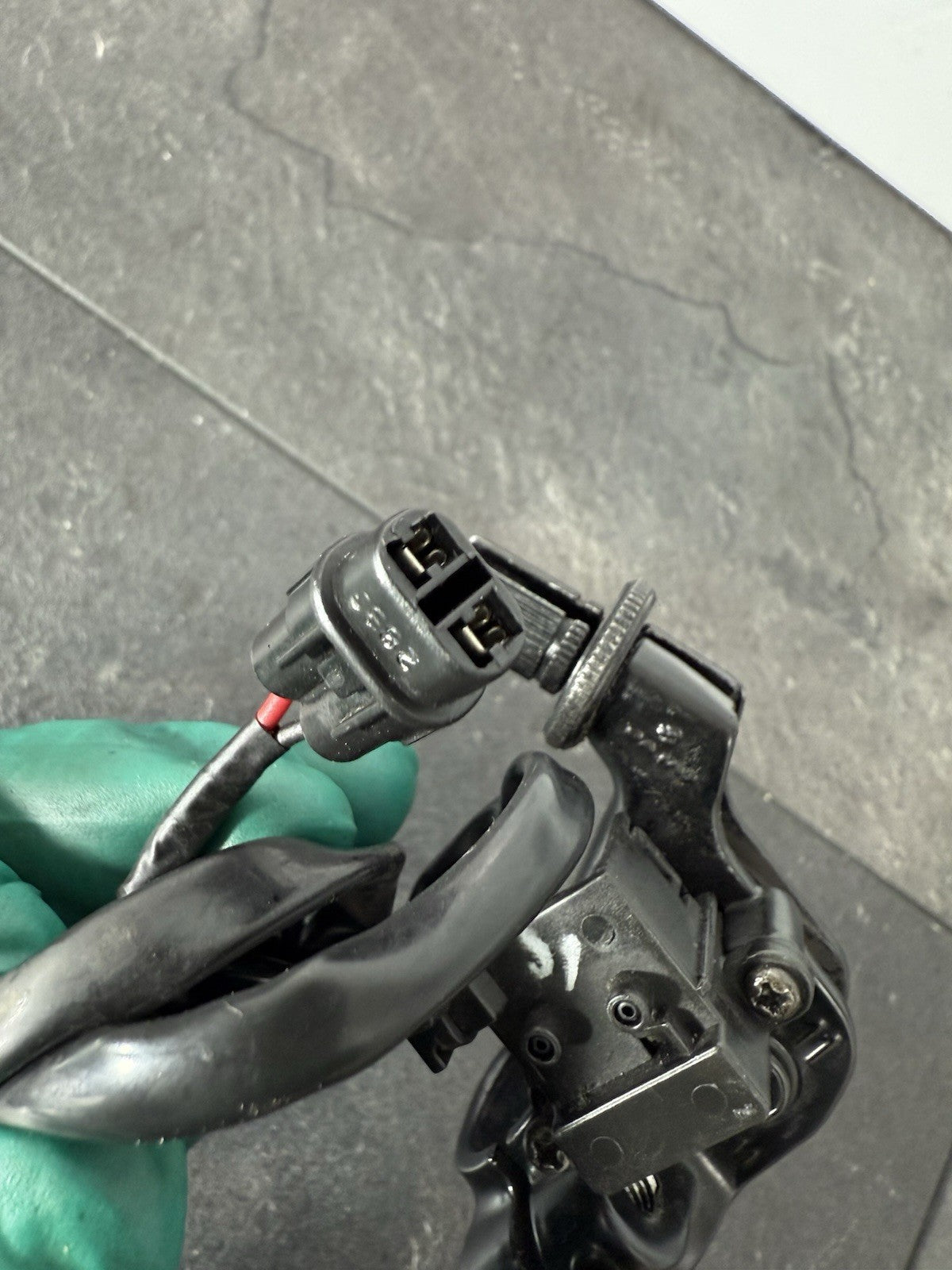 e4a152f2-7a7b-4eff-bc36-b5ce6ef07bd5