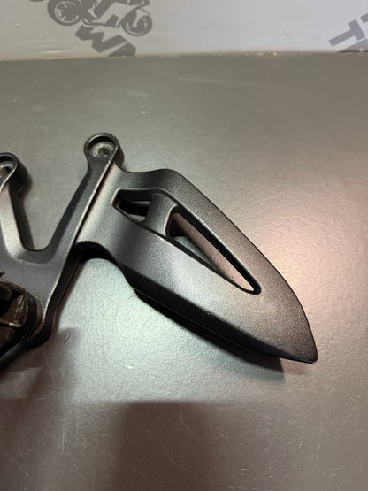 ad3a4e0e-68e9-4bc9-abbc-d00b8a9d108a