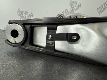 cbfcec05-9a4d-4015-88b7-f713f0783457