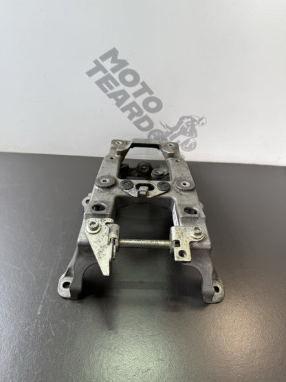 ef9ba184-9c0f-4e78-9dc0-aad8273fa791