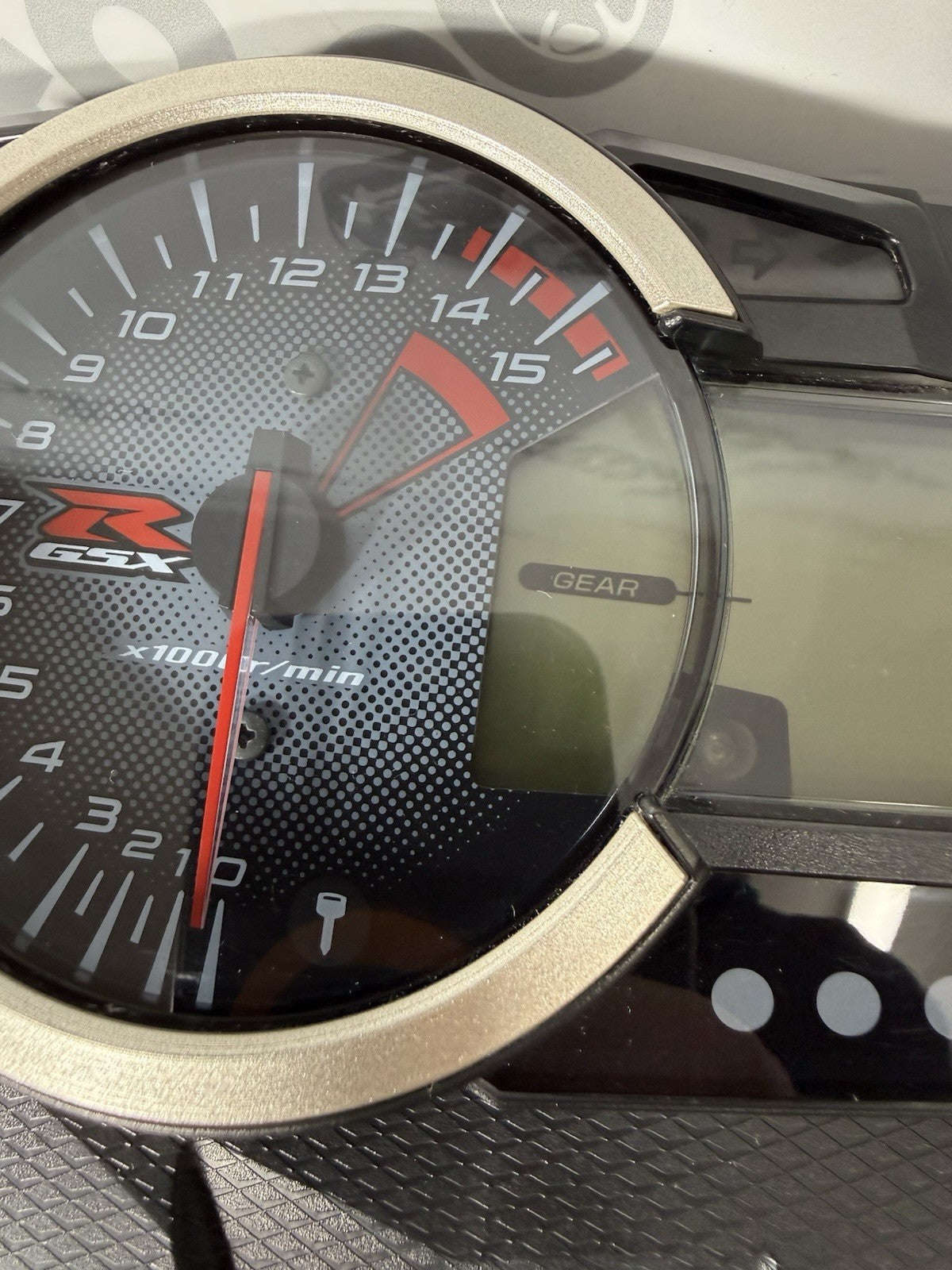 9ba037a1-000b-44fb-9190-4a80cff0271c