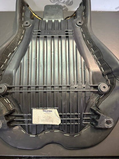 eecb9115-eb6c-43cd-a1ba-382ea97c165f