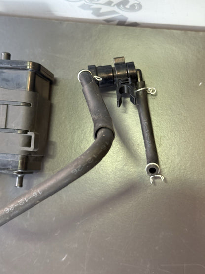 d107ce41-01ec-4f56-99e9-8950504dc2fc